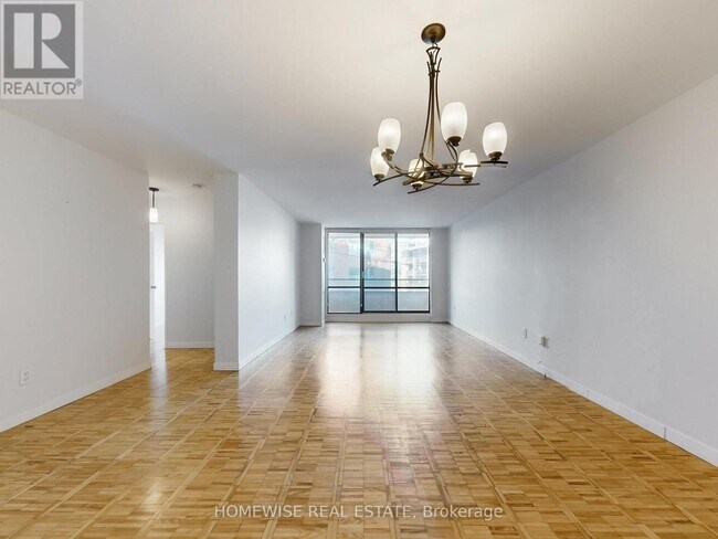 Photo - 22 Shallmar Blvd Unit 401