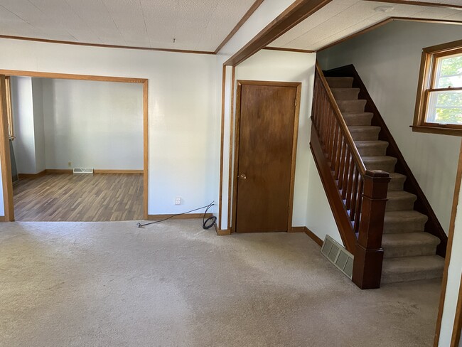 Living/dining room - 519 Kandiyohi Ave SW