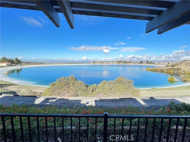 Building Photo - 6943 E Shorecrest Dr