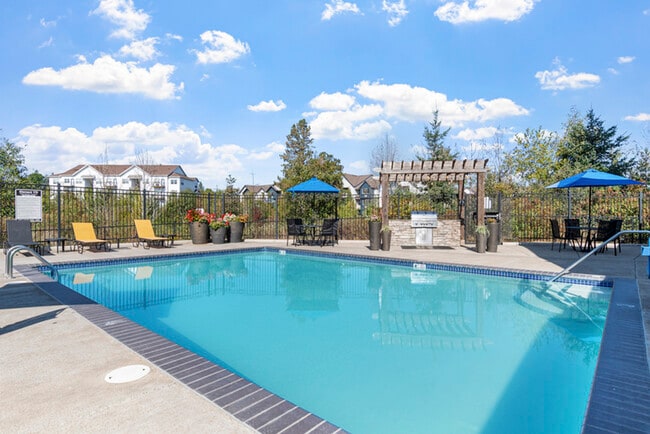 Photo - Element 170 Apartments