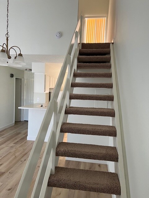 Photo - 6827 Whitsett Ave Apartamentos