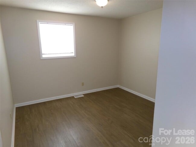 Photo - 169 Danritch Dr