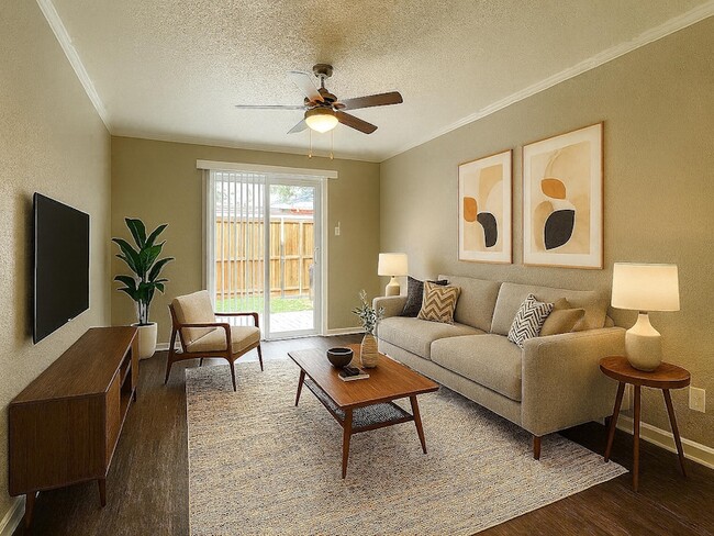 Building Photo - 4335 Cedar Springs Rd Unit 116 Rental