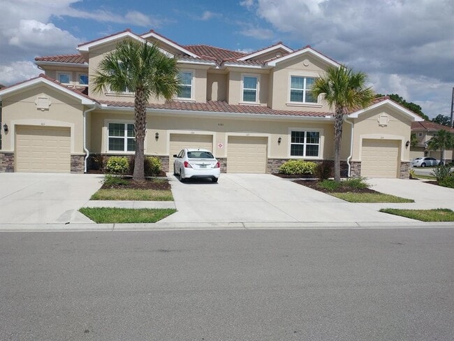 8383 ENCLAVE Way
