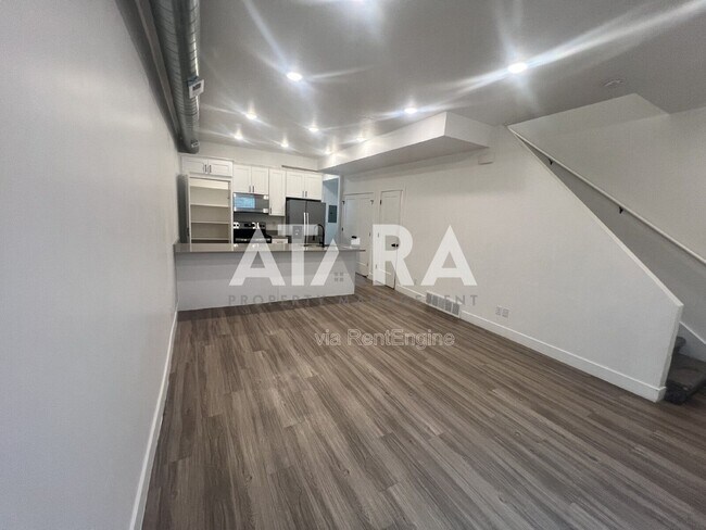Photo - 909 Euclid Ave