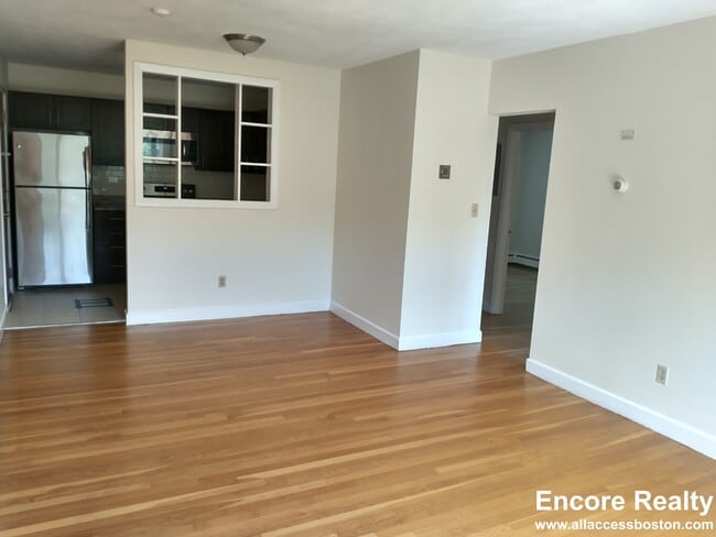 Photo - 264 Grove St Unidad 7