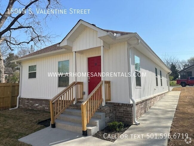 Building Photo - 1504 S Valentine St Rental