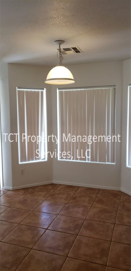 Photo - Beautiful Gilbert Home in San Tan Ranch!