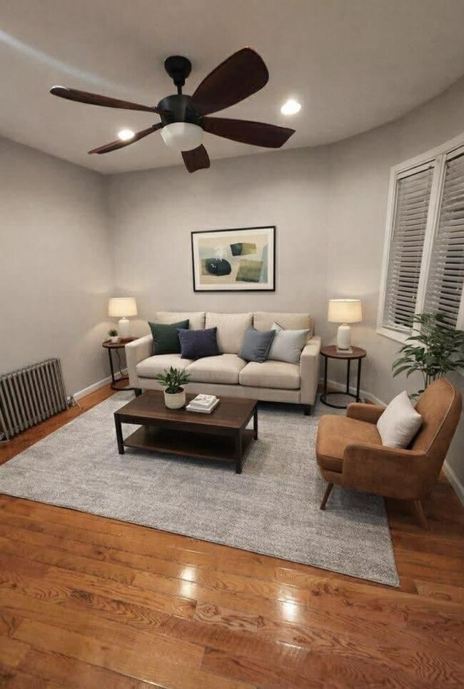 Photo - 19-21-21 Carlton Ave Unit 3