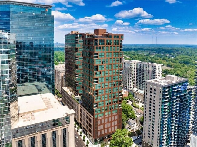 Photo - 1081 Juniper St NE