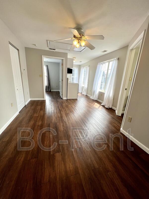 Photo - 434 Wayne St