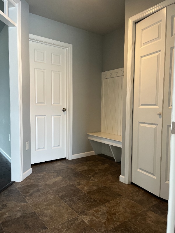 Photo - 102 Landover Ct