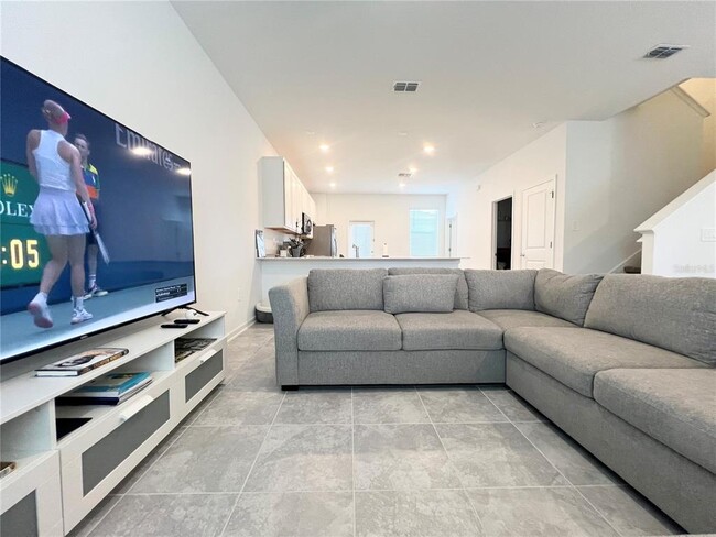Photo - 6021 Blissful St