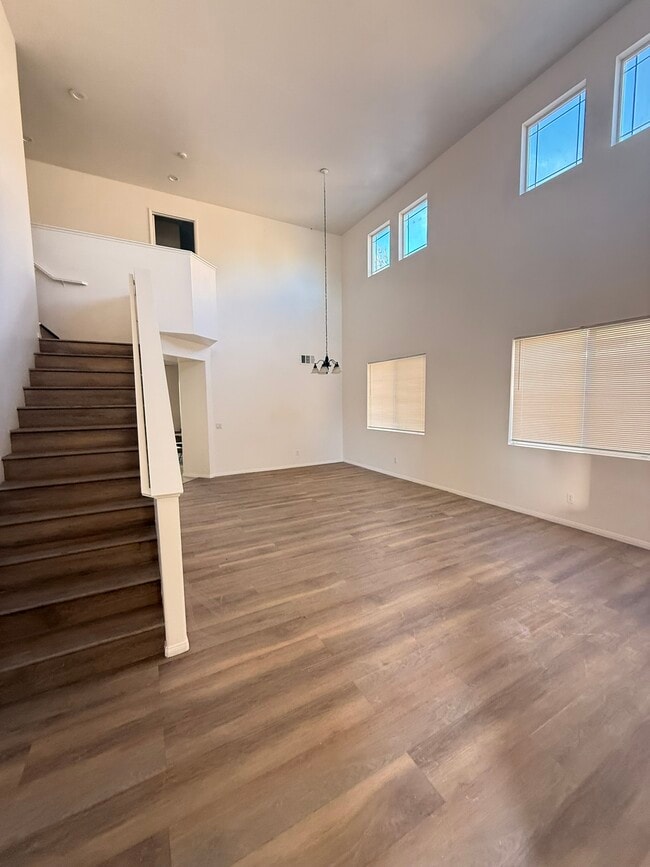 Photo - 15866 Barrel Cactus Ln