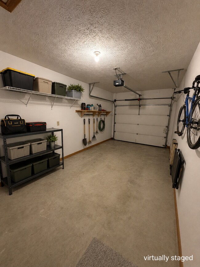 14315-14317 W Heather Ln