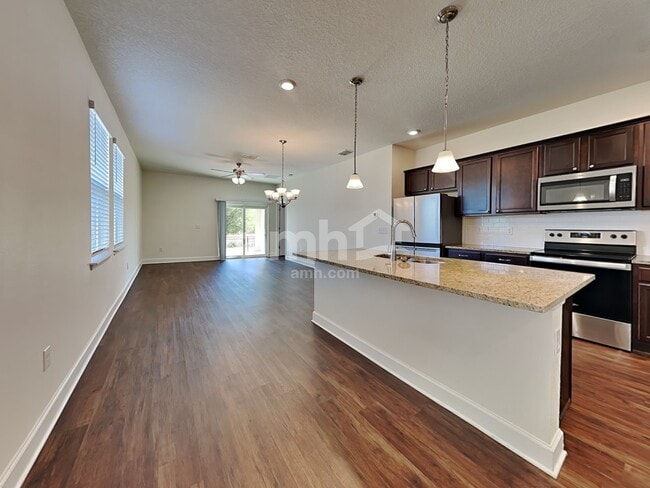 Photo - 1049 Walden Pond Dr