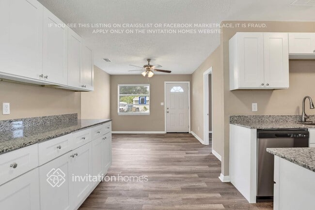 Photo - 2623 N Beaumont Ave