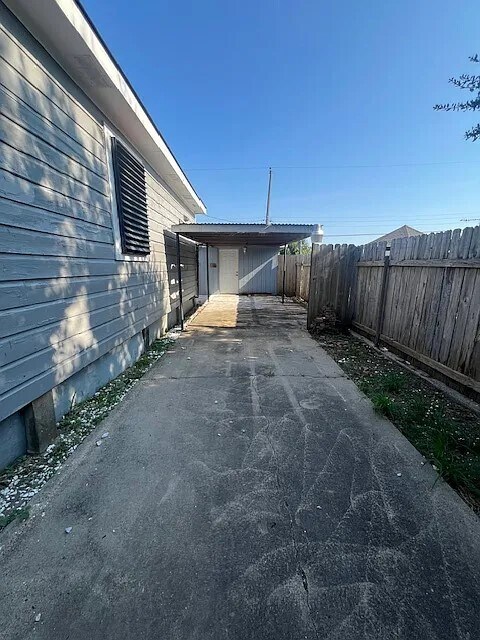 Photo - 7813 Pruitt Dr