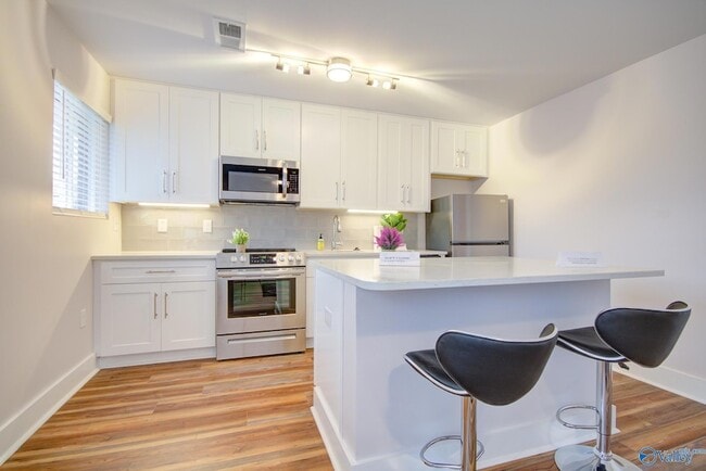 Building Photo - 4300 Knight Rd SW Unit D