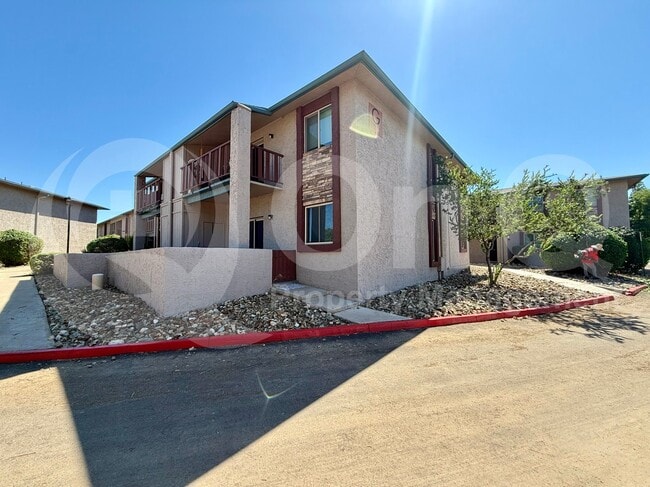 Building Photo - 4354 N 82nd St Unit 166