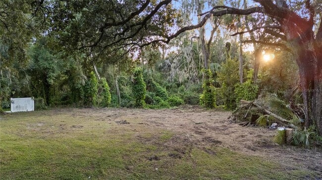 Photo - 4905 Nesmith Rd