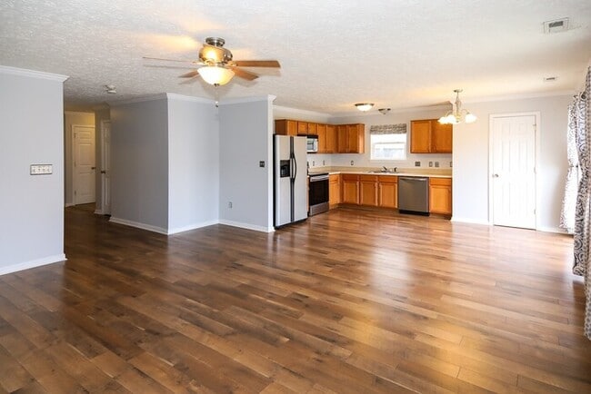 Photo - Fabulous Ranch In Highly Desirable Crossfield!