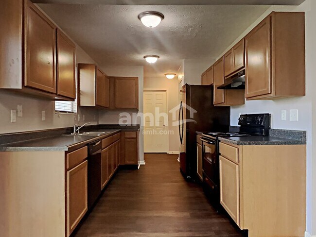 Photo - 8111 Retreat Lane