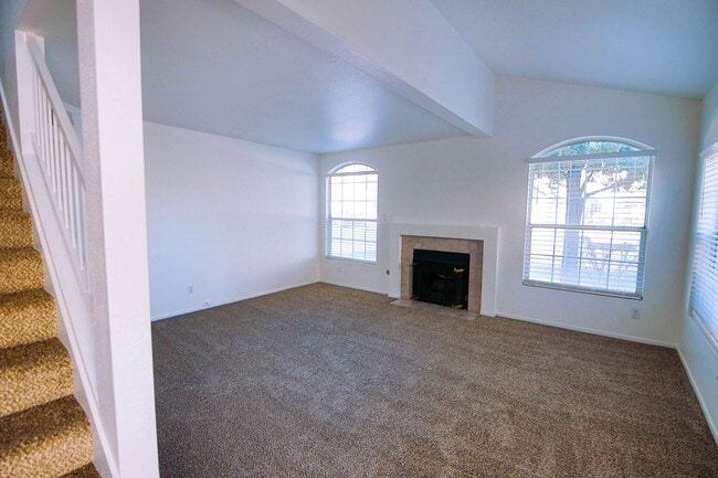 Photo - SOUTHWEST - STONE CANYON WEST TOWNHOMES