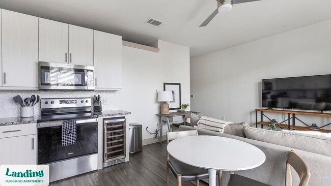 Photo - 3383 Cedarplaza Ln Unit 2215.1410833