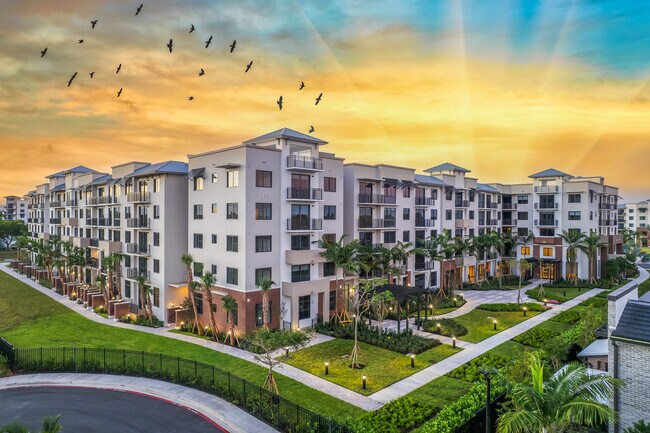 8300 Cleary Blvd Plantation, FL 33324 - Shalimar Plantation East