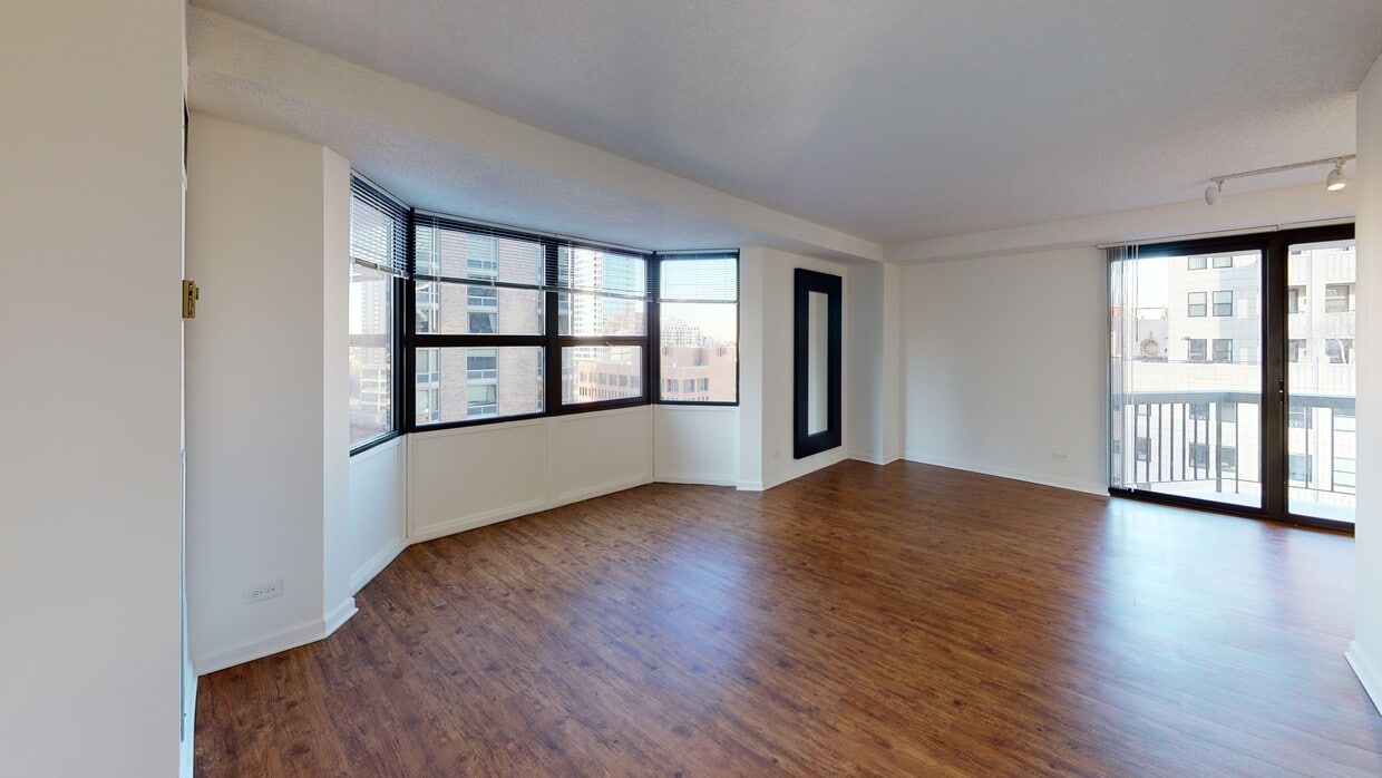 Photo - 1133 North Dearborn Apartments