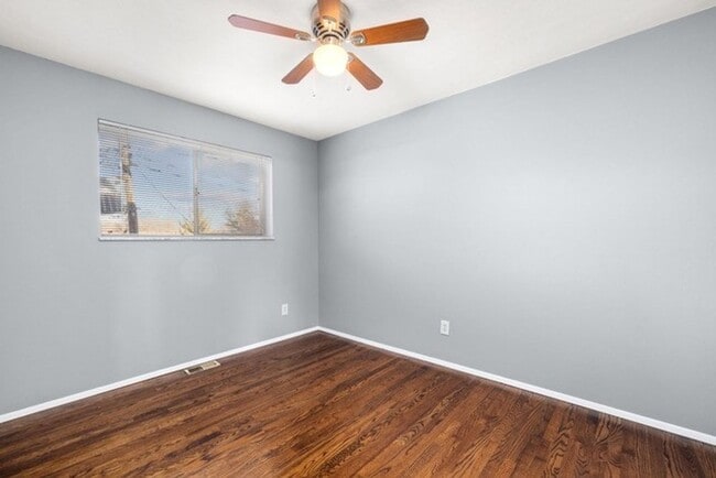 Photo - 2 Bedroom, 1 Bath Apartment Unidad 9317 Shirley Gardens Dr. B