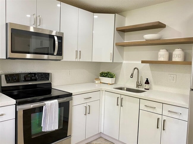 Photo - 2436 NW 49th Terrace Unit 4329