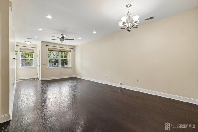 Photo - 166 Savoth Ln