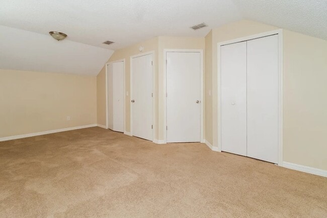 Photo - 9857 Red Clover Ave