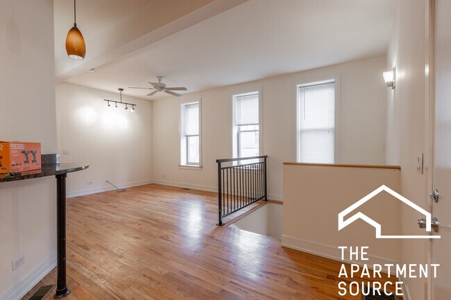 Photo - 2835 N Damen Ave Unit 1R