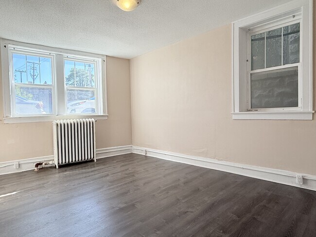 Photo - 524 Pitt St W Unit 403