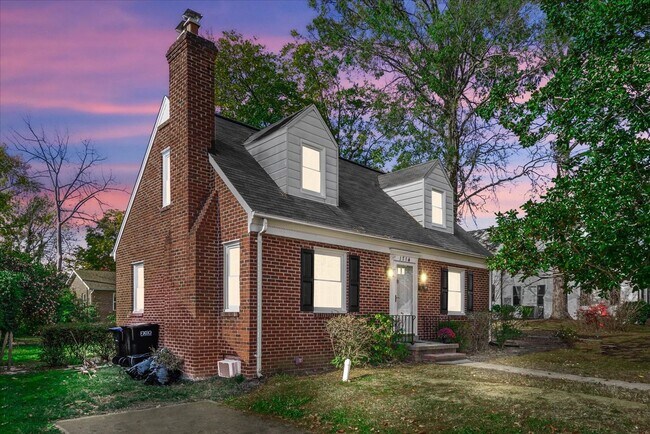Downtown Charmer! - Downtown Charmer! House