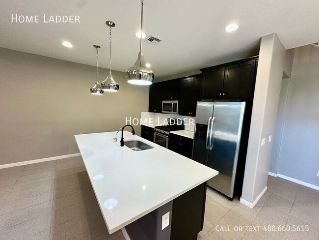 Photo - 33343 N Mildred Ln