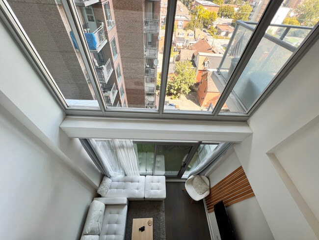 Photo - 255 Bay St Unit Bowery