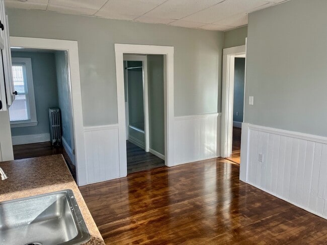 Photo - 88 Weston St Unit 2