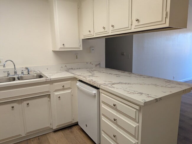 Photo - 9279 Corinthian Cir