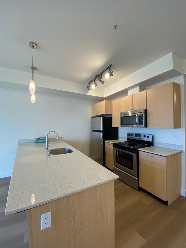 435 Kitchen - Library Place