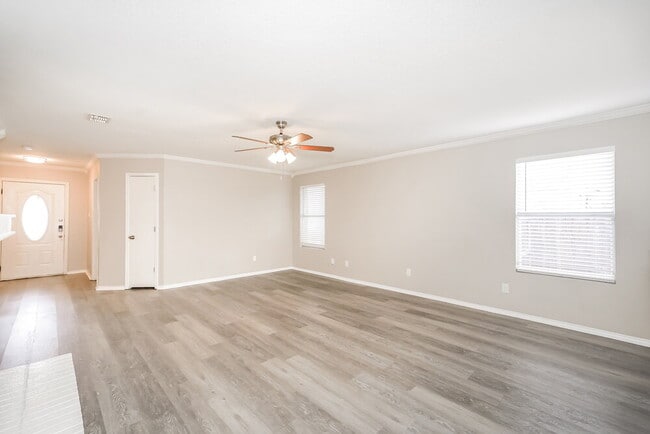 Photo - 2931 Volturno Dr