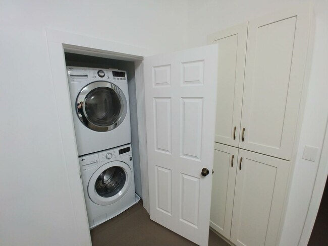 Photo - 98 Beltzhoover Ave Unit 1