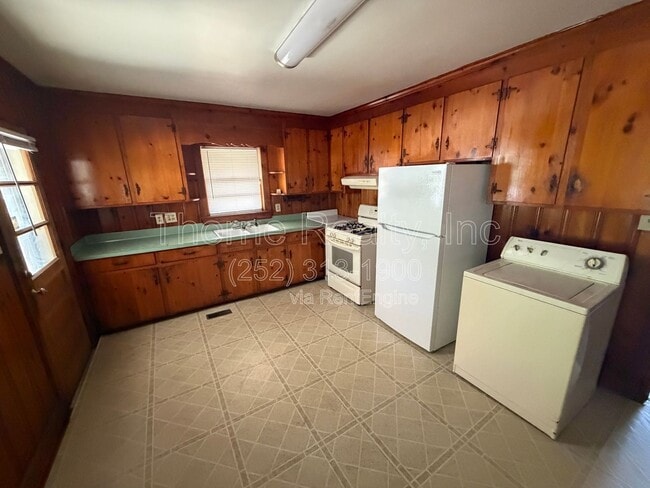 Photo - 1425 Hargrove St
