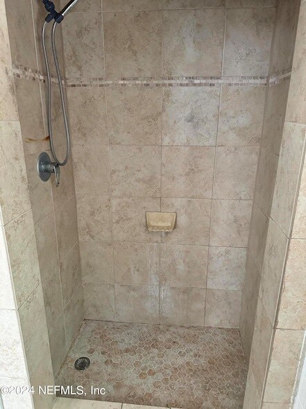 Photo - 852 St Clair St Apartment Unit 1