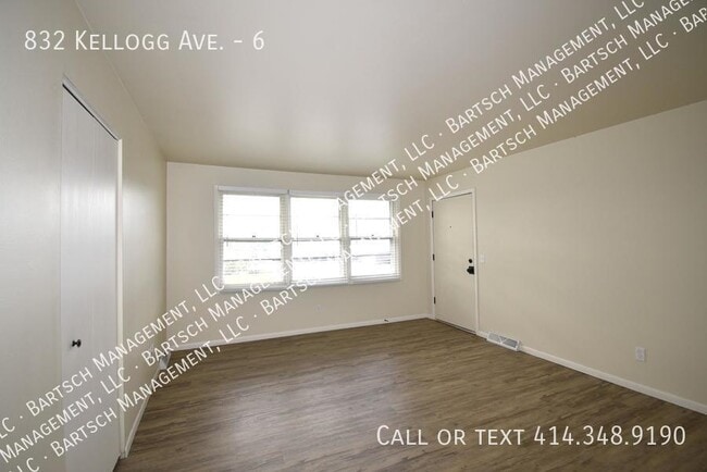 Photo - 832 Kellogg Ave Unit 6