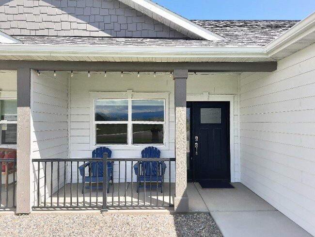 Photo - 4017 Swan Rd Unit B