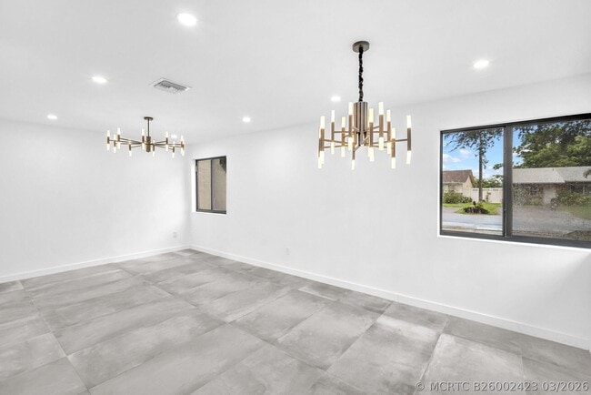2460-2466 SW 58th Manor